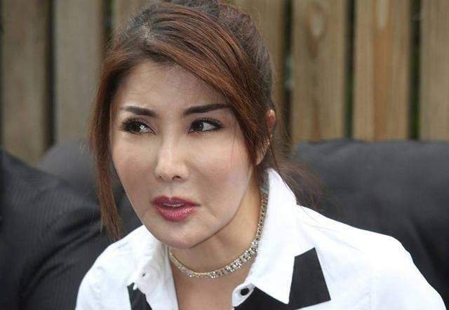 娱乐圈没整过容的明星_孙菲菲整容后无戏可拍_娱乐圈整容女明星名单