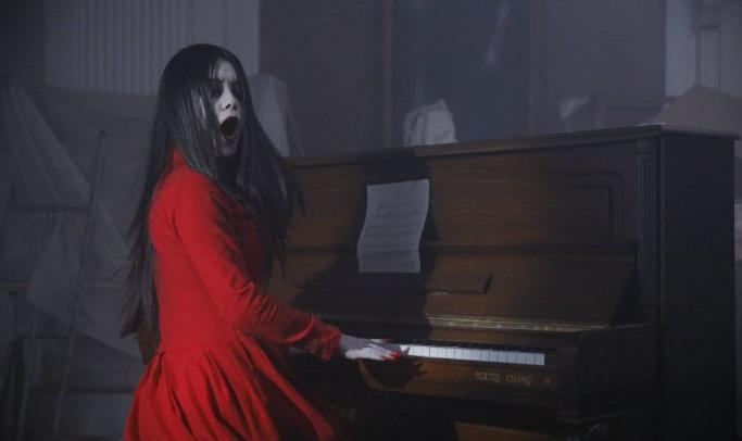 笔仙大战贞子 豆瓣评分4.5 中日鬼王终极一战 女厕所惊魂故事_贞子大战碟仙在线观看
