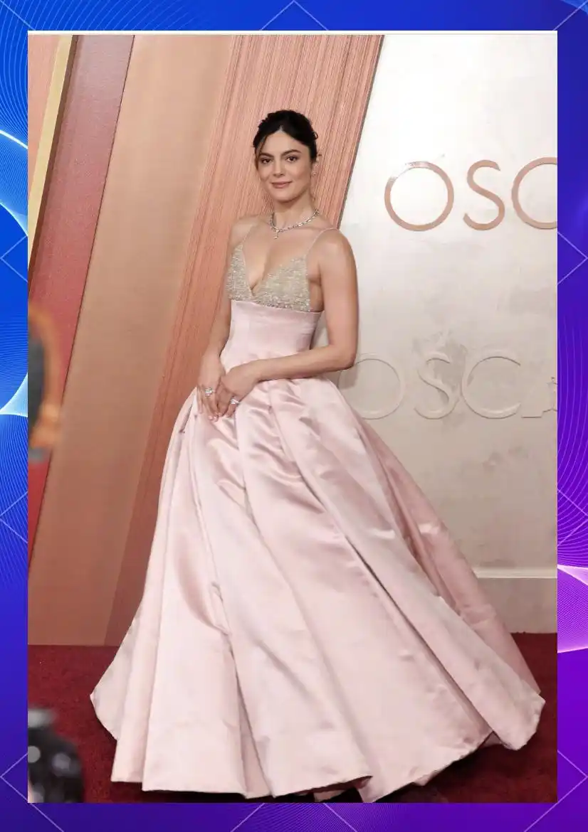 奥斯卡红毯穿搭_欧美女明星时尚_国外女星时尚风采